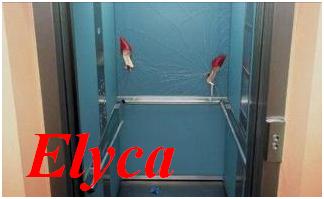 ...na kavi s (vibrirajućom) napravom...