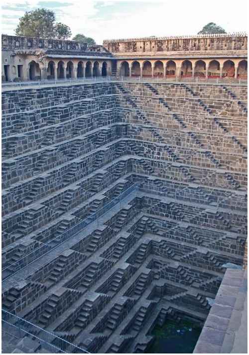 The Deepest Step Well In The World - Najdublji stepenasti bunar na svijetu