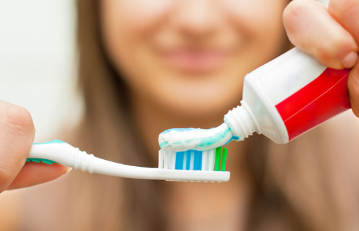 Zašto je zubna pasta štetna