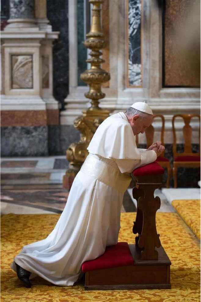 Franjo I – MOLITVA 5 PRSTIJU
