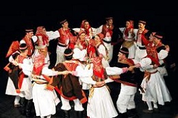 Neobični narodni običaji i folklor.....