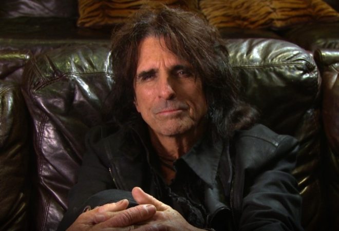 Alice Cooper: ‘Isus me oslobodio od alkoholizma. Radio sam za Sotonu, on je stvaran’