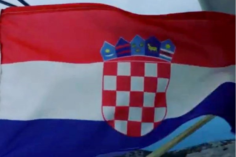 Sretno Vatreni!