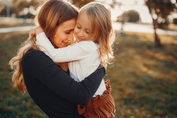 10 stvari koje dijete mora naučiti u djetinjstvu kako bi bilo sretnije kada odraste