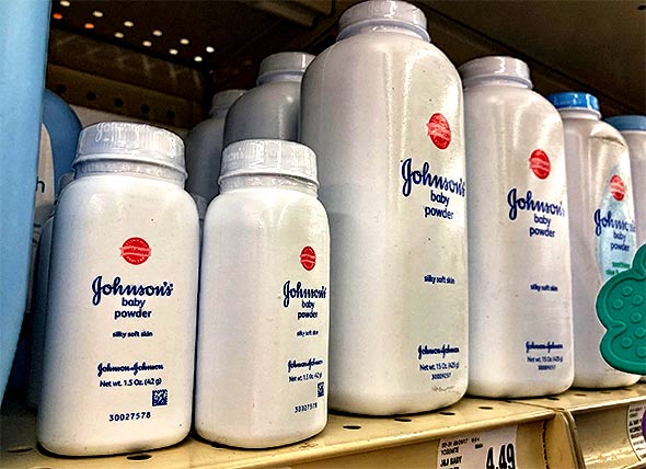 NOVA PLJUSKA ‘TROVAČIMA’: Kompaniji Johnson & Johnson naređeno da plati novu odštetu od 300 milijuna dolara zbog trovanja svojih kupaca i uzrokovanja