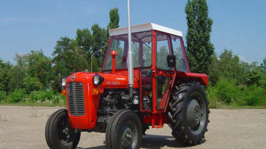 ŠTEFEKOV TRAKTOR