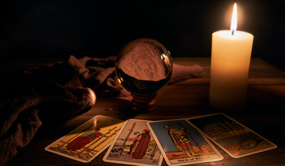 Sveučilište uvodi studij okultizma: ‘Raste želja za učenjem o magiji, tarotu, kristalima…’