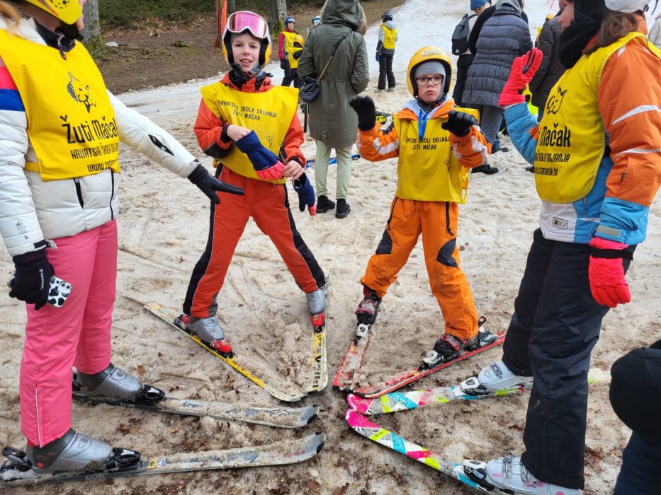 Škola skijanja na Sljemenu - veseli školski praznici!