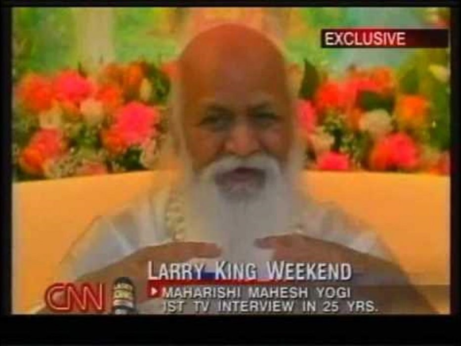 Maharishi Mahesh Yogi o letenju yogija