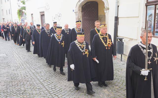 SPLITSKI VINSKI VITEZOVI
