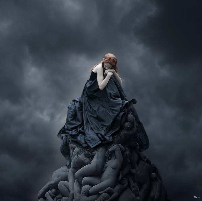 DOLORES