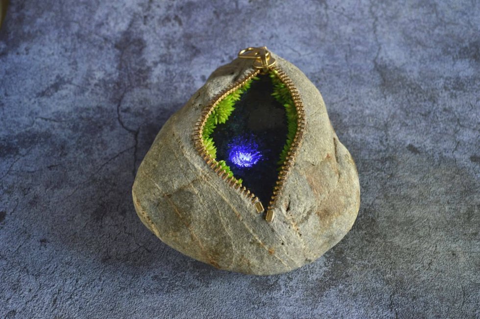 Uvjerljivo nemoguće - Hirotoshi Itoh - Nakazno kamenje