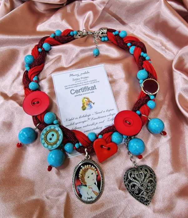 nakit s motivom anđela....