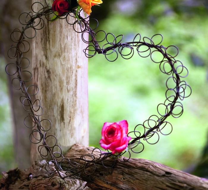 Poruka sa druge strane - BESKRAJNA LJUBAV JEST JEDINA ISTINA, SVE OSTALO JE ILUZIJA