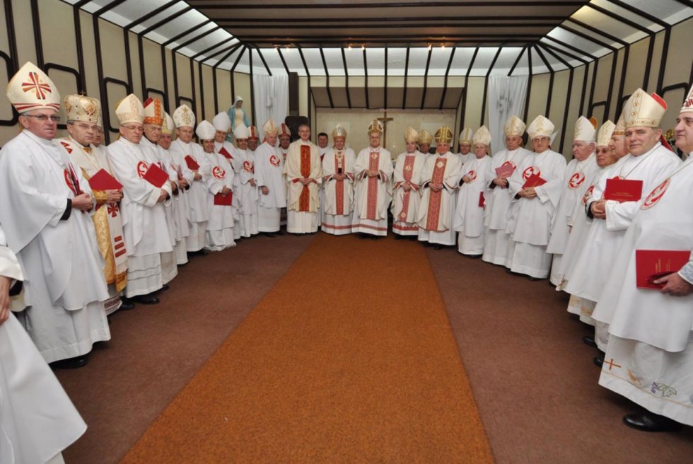 Apel biskupa uoči izbora: Hrvati mogu nestati, a BiH neće opstati