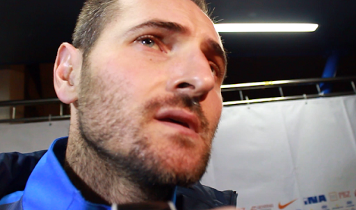 Joe je ubio kravu zbog smrdljive šnicle