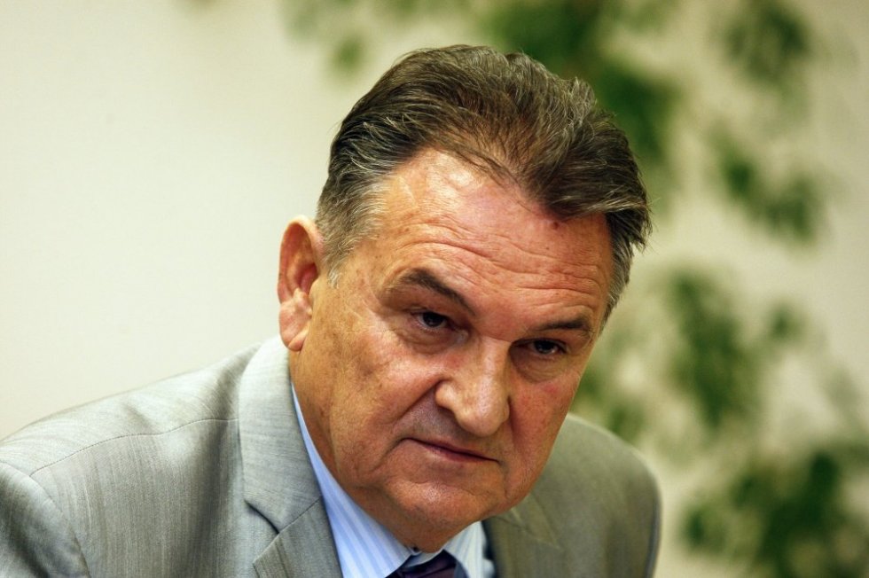 Sanjati političara