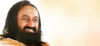 Tko je Sri Sri?