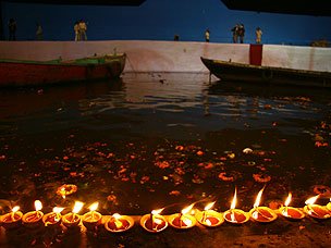 Indijske priče: OM SHANTI OM