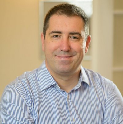 U moru ružnog...zatucanog...posesivnog i primitivnog...