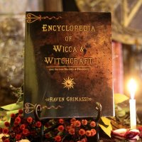 ENCYCLOPEDIA OF WICCA&WITCHCRAFT-RAVEN GRIMASSI